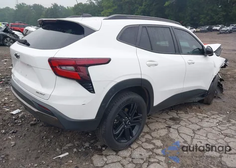 2024 Chevrolet Trax Activ z USA, uszkodzony, nr VIN KL77LKE28RC189212